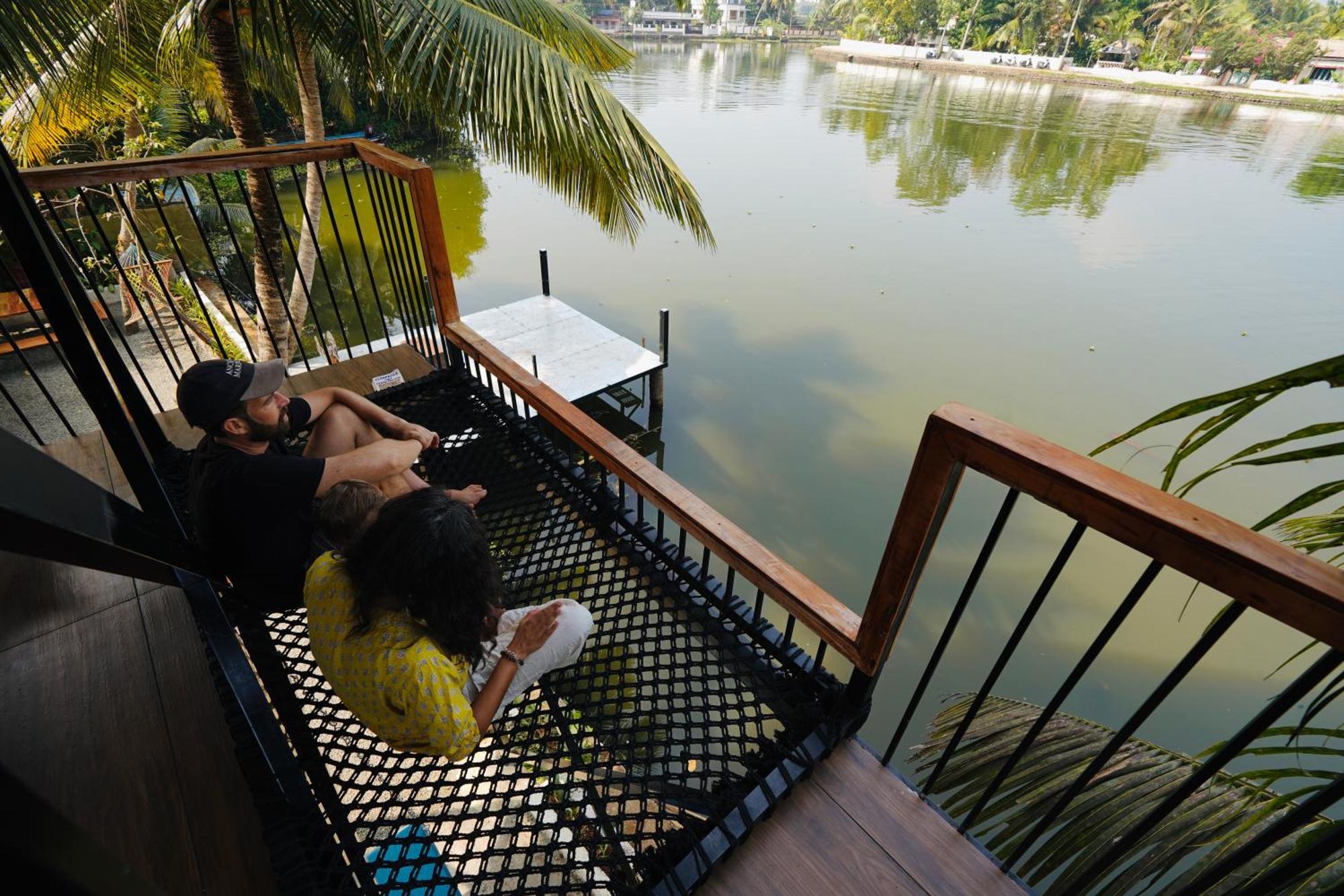 Appartement Tulsi Kayal Retreat à Champakulam Extérieur photo