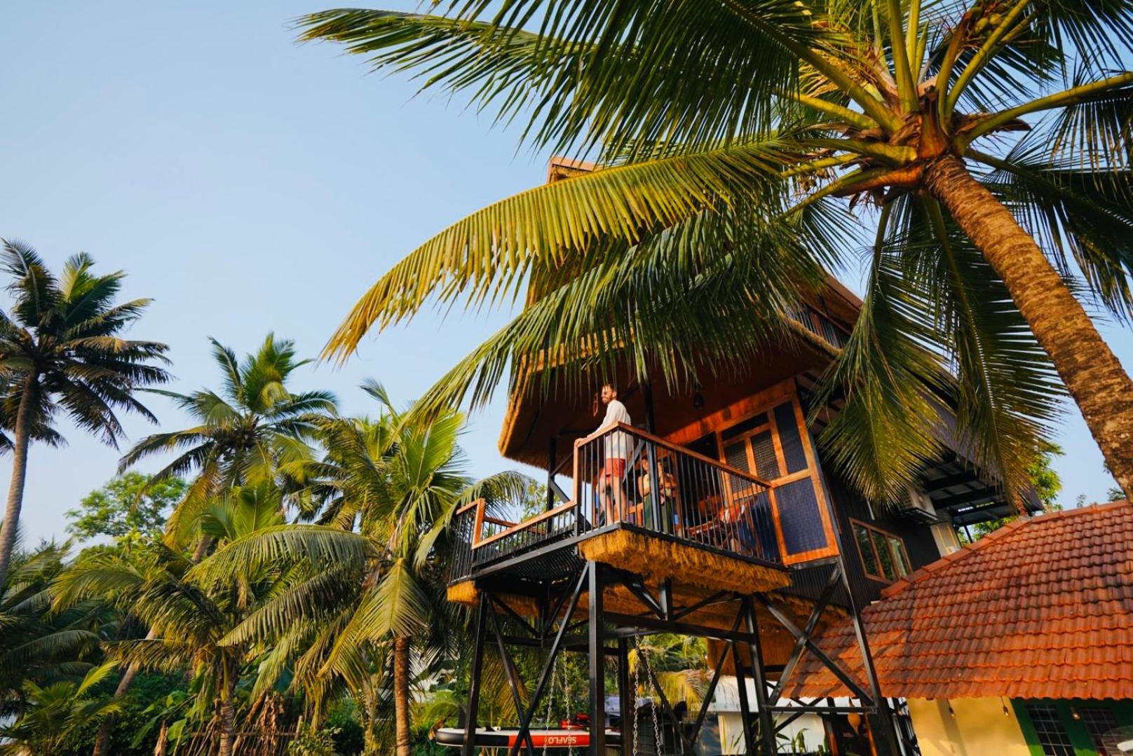 Appartement Tulsi Kayal Retreat à Champakulam Extérieur photo