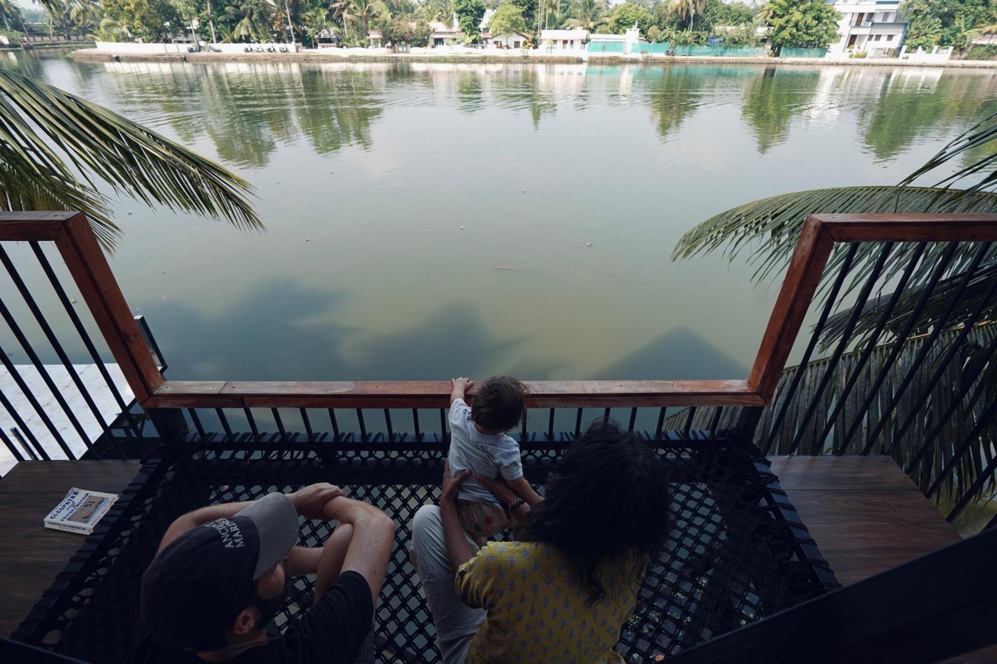 Appartement Tulsi Kayal Retreat à Champakulam Extérieur photo